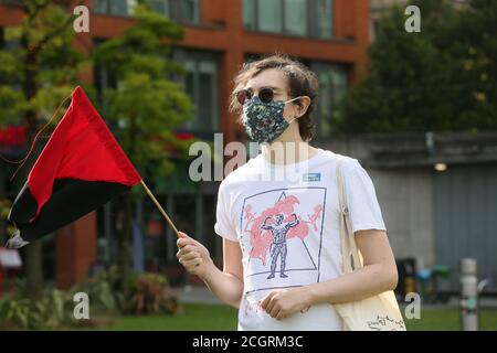 Manchester, Royaume-Uni. 12 septembre 2020. Un rassemblement de protestation socialement distancé du NHS « Pay Up Now » a lieu à Piccadilly Gardens, Manchester. Manchester, Royaume-Uni. Credit: Barbara Cook/Alay Live News Banque D'Images