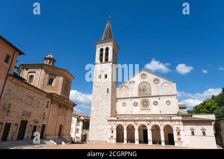 cathédrale de spoleto avec place dans le centre historique Banque D'Images