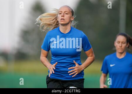 Niederhasli, Suisse. 12 septembre 2020. 09/12/2020, Niederhasli, GC/Campus, AXA Women's Super League: Grasshopper Club Zuerich - FC Luzern, Irina Pando (Luzern) Credit: SPP Sport Press photo. /Alamy Live News Banque D'Images