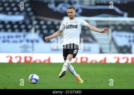 DERBY, ANGLETERRE. 12 SEPTEMBRE 2020. Mike te Wierik du comté de Derby lors du match de championnat Sky Bet entre le comté de Derby et Reading au Pride Park, Derby. (Credit: Jon Hobley | MI News) Credit: MI News & Sport /Alay Live News Banque D'Images