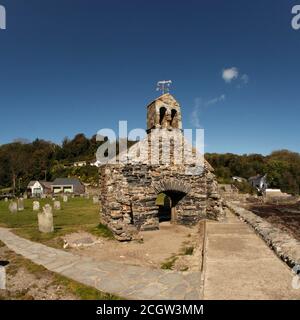 Les seuls vestiges de l'église Eglwys du MCG YR, à proximité de la plage. Pays de Galles de l'Ouest, Royaume-Uni Banque D'Images