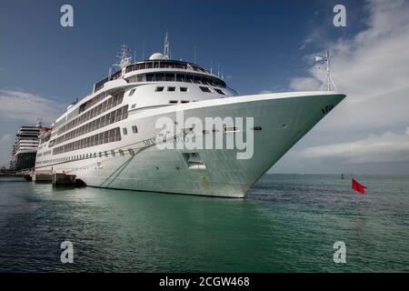 Paquebot de croisière The Silver Wind amarré à un quai à Key West, Floride Banque D'Images