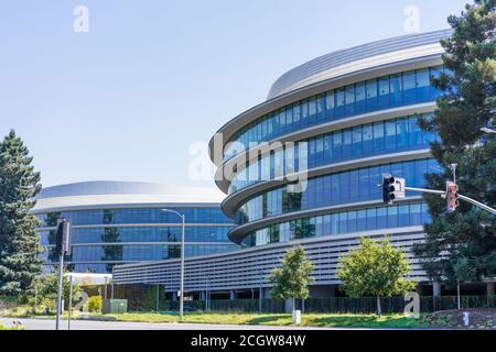 13 juin 2019 Sunnyvale / CA / USA - immeubles de bureaux modernes dans le nouveau campus Apple 3 (AC3) situé dans la Silicon Valley, South San Francisco bay area Banque D'Images