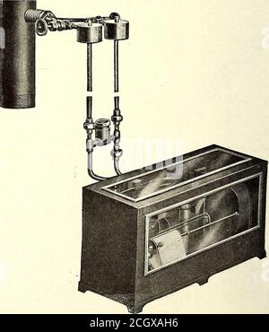 . Journal de chemin de fer électrique . de dimensions pour mesurer entre 2000 lb. Et 240,000 lb. Par heure, et de longueur suffisante pour durer un mois. Le débit peut être lu à tout moment ou le débit moyen calculé pour un temps donné. Le compteur est réglable pour différentes conditions par le biais d'un poids d'acorrection sur un bras gradué. Un tableau fourni avec le compteur indique la position correcte pour toute condition existante. Si la pression dans le circuit de vapeur varie de plus de 10 lb.from normale, une compensation est nécessaire pour l'erreur ainsi présente. Un dispositif automatique de correction de pression, cons Banque D'Images