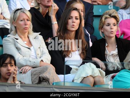 Catherine Middleton et ses amis. Championnats de tennis de Wimbledon, Londres. 28 JUN 2008 IMAGE CRÉDIT : © MARK PAIN /ALAMY STOCK IMAGE Banque D'Images