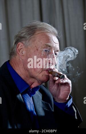 Sir Terence Conran (1931-2020), photographié au restaurant Boundary, Shoreditch, est de Londres, Angleterre, Royaume-Uni Banque D'Images