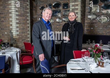Sir Terence Conran (1931-2020), photographié au restaurant Boundary, Shoreditch, est de Londres, Angleterre, Royaume-Uni Banque D'Images