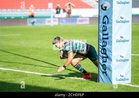 LEICESTER, ANGLETERRE. 13 SEPTEMBRE 2020 Ben Youngs (vc), de Leicester Tigers, marque son essai lors du match Gallagher Premiership entre Leicester Tigers et Northampton Saints à Welford Road, Leicester, le dimanche 13 septembre 2020. (Crédit : Leila Coker | INFORMATIONS MI) crédit : INFORMATIONS MI et sport /Actualités Alay Live Banque D'Images