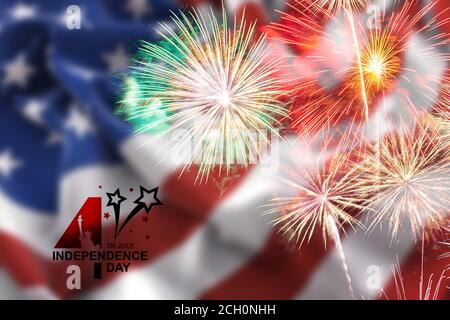 4 juillet, célébration de la fête de l'indépendance américaine avec des crackers de feu. Banque D'Images