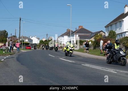 Truro, Cornwall, Royaume-Uni. 13 septembre 2020. La plus grande et préférée des motos de Cornouailles Charity Ride qui a lieu chaque année le 2ème dimanche de septembre, sauf si elle est reportée en raison des conditions météorologiques au prochain dimanche approprié se réunit à 8 h 30, départ à 10 h du nouveau parc et tour de l'est, Truro, Cornwall Dave Saunby l'organise chaque année, avec l'aide de membres de la MJMA (Martin Jennings Marshals Association). C'est une grande journée dehors, une grande atmosphère et soulève beaucoup d'argent pour la charité choisie chaque année. Credit: kathleen White/Alamy Live News Banque D'Images