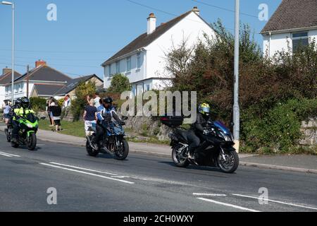 Truro, Cornwall, Royaume-Uni. 13 septembre 2020. La plus grande et préférée des motos de Cornouailles Charity Ride qui a lieu chaque année le 2ème dimanche de septembre, sauf si elle est reportée en raison des conditions météorologiques au prochain dimanche approprié se réunit à 8 h 30, départ à 10 h du nouveau parc et tour de l'est, Truro, Cornwall Dave Saunby l'organise chaque année, avec l'aide de membres de la MJMA (Martin Jennings Marshals Association). C'est une grande journée dehors, une grande atmosphère et soulève beaucoup d'argent pour la charité choisie chaque année. Credit: kathleen White/Alamy Live News Banque D'Images