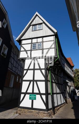 Bügeleisenhaus historique, bâtiment en fer plat, construit en 1611, maintenant musée, Hattingen, région de la Ruhr, Rhénanie-du-Nord-Westphalie, Allemagne Banque D'Images