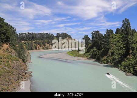 Jetboat dans la gorge de Waimakariri Banque D'Images