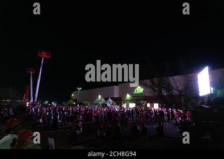 Henderson, Nevada, États-Unis. 13 septembre 2020. Le soutien du président Trump et le soutien de Black Live sont des interactions. Crédit: albert halim/Alay Live News Banque D'Images