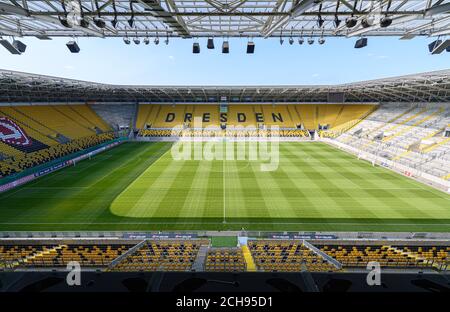 Dresde, Allemagne. 11 septembre 2020. Vue sur le stade vide Rudolf Harbig. Le 14 septembre 2020, l'équipe de la troisième division SG Dynamo Dresden joue contre Hamburger SV devant les spectateurs lors du premier tour de la coupe DFB. Credit: Robert Michael/dpa-Zentralbild/dpa/Alay Live News Banque D'Images