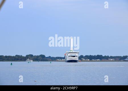 21 2020 août - Rostock-Warnemünde, Mecklembourg-Poméranie-Occidentale/Allemagne: Le ferry arrive au port de Rostock Banque D'Images