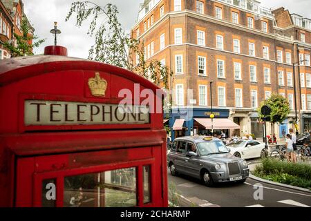 Londres- septembre 2020 : scène de Marylebone High Street. Une zone de vente au détail et de restaurant haut de gamme de Westminster Banque D'Images