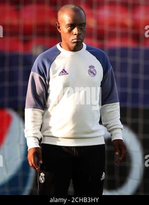 Real Madrid Assistant Coach Hamidou Msaidie à Lerkendal Stadion in Trondheim lors de la session d'entraînement du Real Madrid avant de jouer à Séville Dans la Super coupe d'Europe de l'UEFA Banque D'Images