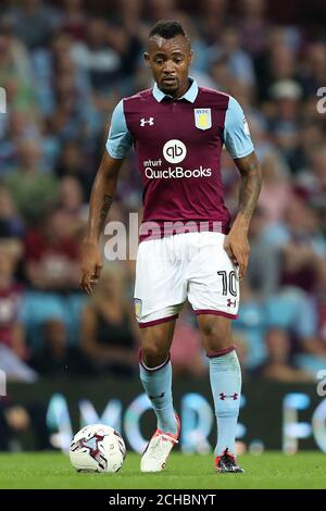 Jordan Ayew d'Aston Villa lors du match de championnat Sky Bet à Villa Park, Birmingham. APPUYEZ SUR ASSOCIATION photo. Date de la photo: Mardi 13 septembre 2016. Voir PA Story SOCCER Villa. Le crédit photo devrait se lire comme suit : David Davies/PA Wire. RESTRICTIONS : usage éditorial uniquement. Aucune utilisation avec des fichiers audio, vidéo, données, listes de présentoirs, logos de clubs/ligue ou services « en direct » non autorisés. Utilisation en ligne limitée à 75 images, pas d'émulation vidéo. Aucune utilisation dans les Paris, les jeux ou les publications de club/ligue/joueur unique. Banque D'Images