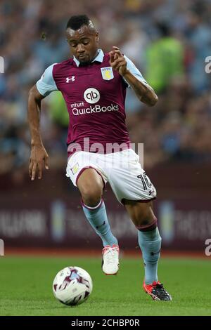 Jordan Ayew d'Aston Villa lors du match de championnat Sky Bet à Villa Park, Birmingham. APPUYEZ SUR ASSOCIATION photo. Date de la photo: Mardi 13 septembre 2016. Voir PA Story SOCCER Villa. Le crédit photo devrait se lire comme suit : David Davies/PA Wire. RESTRICTIONS : usage éditorial uniquement. Aucune utilisation avec des fichiers audio, vidéo, données, listes de présentoirs, logos de clubs/ligue ou services « en direct » non autorisés. Utilisation en ligne limitée à 75 images, pas d'émulation vidéo. Aucune utilisation dans les Paris, les jeux ou les publications de club/ligue/joueur unique. Banque D'Images