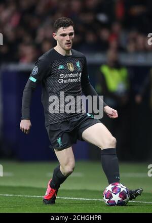 Andrew Robertson de Liverpool lors du match de la Ligue des champions de l'UEFA de la première jambe de 16 à Wanda Metropolitano, Madrid. Banque D'Images