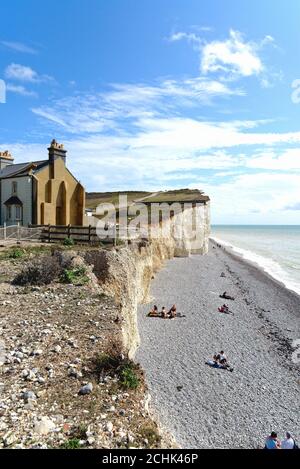 Érosion côtière par les falaises de craie à Birling Gap East Sussex Angleterre Royaume-Uni Banque D'Images