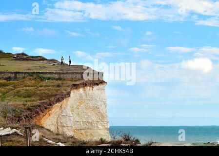 Les falaises de craie érodées à Birling Gap est de Sussex, en Angleterre ROYAUME-UNI Banque D'Images