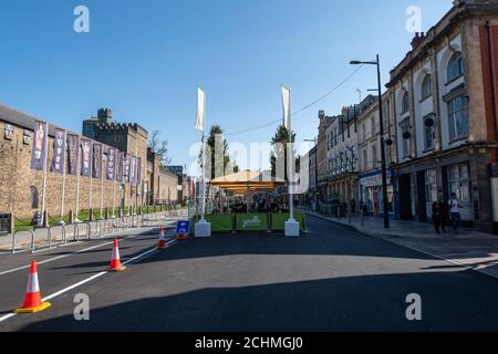 Cardiff, pays de Galles, Royaume-Uni, 14 septembre 2020 : salle à manger en plein air de Castle Street à Cardiff. Fermeture de la route Covid-19 Banque D'Images