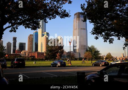 Horizon de Jersey City avec la tour Goldman Sachs de Liberty State Park.Jersey City.New Jersey.USA Banque D'Images