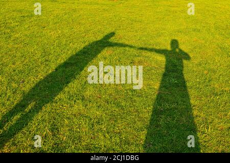 Oxford, Oxfordshire, Royaume-Uni. 14 septembre 2020. Randonnée dans Shotover Park. L’un des jours les plus chauds de l’année au Royaume-Uni jusqu’à présent, et le jour de septembre le plus chaud sinc Banque D'Images