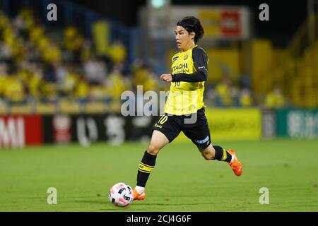 Ataru Esaka (10) de Kashiwa Reysol lors du match de football J.League J1 entre Kashiwa Reysol 3-0 Gamba Osaka au stade Kashiwa Frontier du 9 septembre 2020 à Chiba, au Japon. Credit: Kenzaburo Matsuoka/AFLO/Alay Live News Banque D'Images