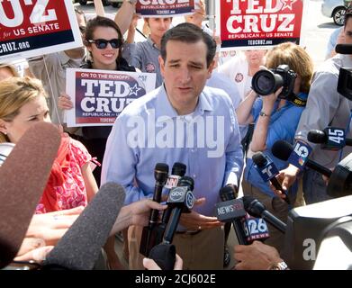 Austin, Texas, États-Unis. 31 juillet 2019. Le candidat TED CRUZ fait campagne dans le centre-ville d'Austin le 31 juillet 2012 pour le Sénat américain. Crédit : Bob Daemmrich/ZUMA Wire/Alay Live News Banque D'Images