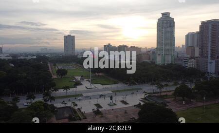 Manille, Philippines. 14 septembre 2020. Chaque jour, des centaines de Philippins ont accès à l'installation gratuite de test COVID-19 du Quirino Grandstand de Manille, qui est ouvert du lundi au vendredi de 8 h à 17 h. (Photo de Sherbien Dacalanio/Pacific Press) crédit: Pacific Press Media production Corp./Alay Live News Banque D'Images