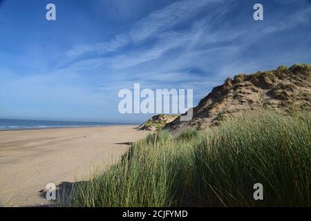 Nord-ouest de l'Angleterre, plage de Formby, rivage et dunes de sable à Liverpool Bay Banque D'Images