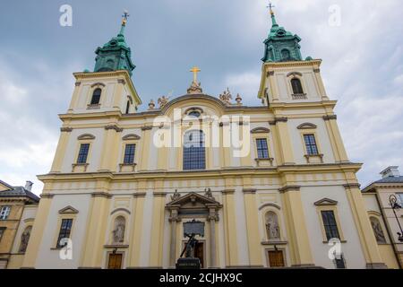 Kosciol Swietego Krzyza, Eglise de la Sainte Croix, Krakowskie Przedmiescie, Varsovie, Pologne Banque D'Images