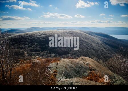 Mt Beacon et la Hudson Valley en hiver, New York, États-Unis Banque D'Images