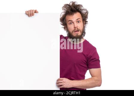 Homme fou avec panneau vierge Banque D'Images