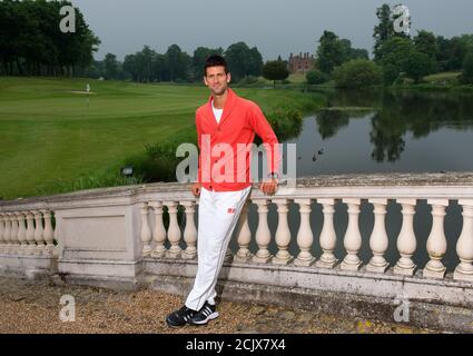 Novak Djokovic à Stoke Poges, Buckinhamshire, Angleterre. 20 JUN 2013 IMAGE CRÉDIT : © MARK PAIN / IMAGE DE STOCK D'ALAMY Banque D'Images