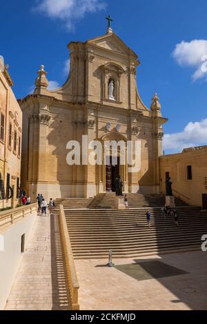 Victoria, Gozo, Malte - 15 octobre 2019 : Cathédrale de l'Assomption de la Sainte Vierge Marie dans le ciel à Cittadella de Victoria Banque D'Images