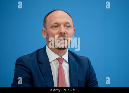 Berlin, Allemagne. 16 septembre 2020. Marco Wanderwitz (CDU), Commissaire du gouvernement fédéral pour l'Europe de l'est, prend la parole lors de la présentation du Rapport annuel sur l'état de l'unité allemande 2020. Credit: Christophe bateau/dpa/Alay Live News Banque D'Images