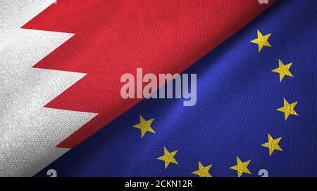 Bahreïn et Union européenne deux drapeaux tissu textile, texture textile Banque D'Images