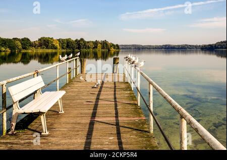 Une atmosphère merveilleuse au Kellersee, Malente en Allemagne. Banque D'Images