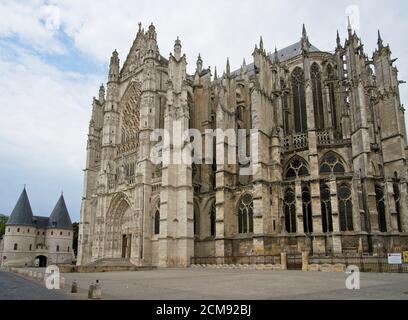 Beauvais France - 10 août 2020 - Cathédrale Saint-Pierre De Beauvais Banque D'Images
