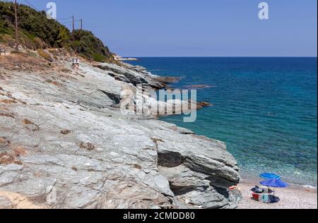 Plages de Grèce, Plage de Mourtias, près du village de Promyri, Pélion, district de Volos, Grèce Banque D'Images
