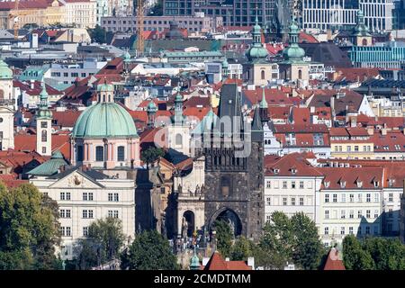 Vue panoramique sur le centre-ville de Prague Banque D'Images