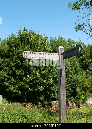 Pennine Bridleway, Chee Dale, Upper Wye Valley, Derbyshire, Angleterre, Royaume-Uni. Banque D'Images