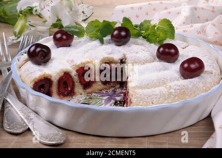 morceau de tarte aux cerises Banque D'Images