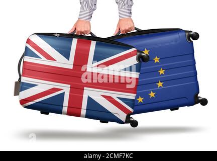 Main tenant la valise moderne UK Union Jack conception. Laissant l'UE isolée sur le concept blanc Brexit Banque D'Images