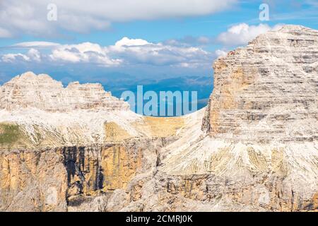 Piz BoE montagne en Alpe. Paysage d'été dans les Dolomites italiens. Tyrol du Sud. Italie. Europe Banque D'Images