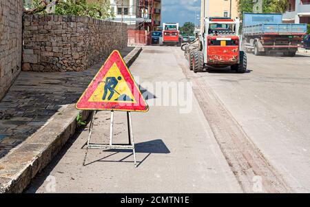 Tambour de fraisage pour la fraiseuse. Le broyage de l'asphalte pour la reconstruction de la route pour les mini-accessoire Banque D'Images